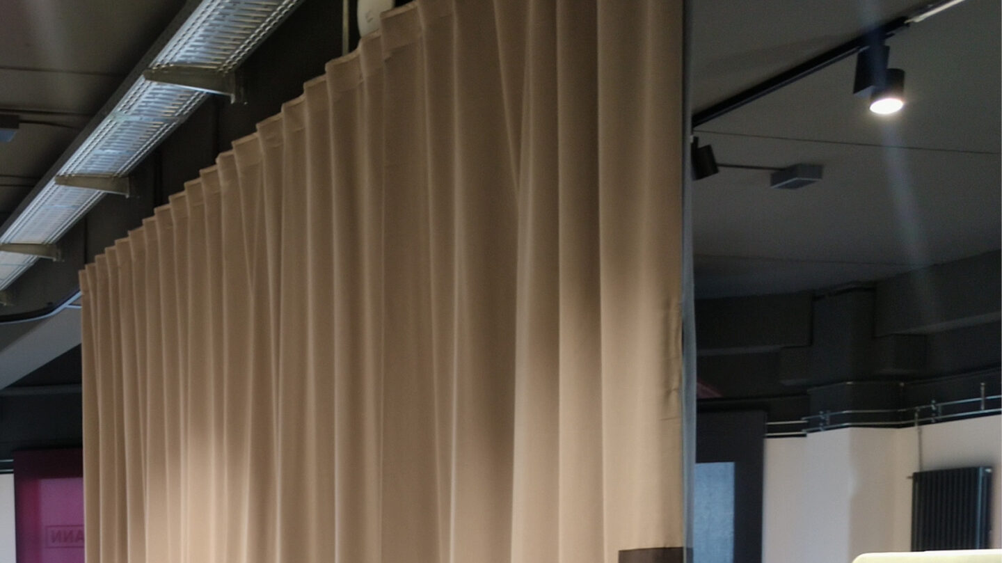 Mounting type WALL MOUNTING