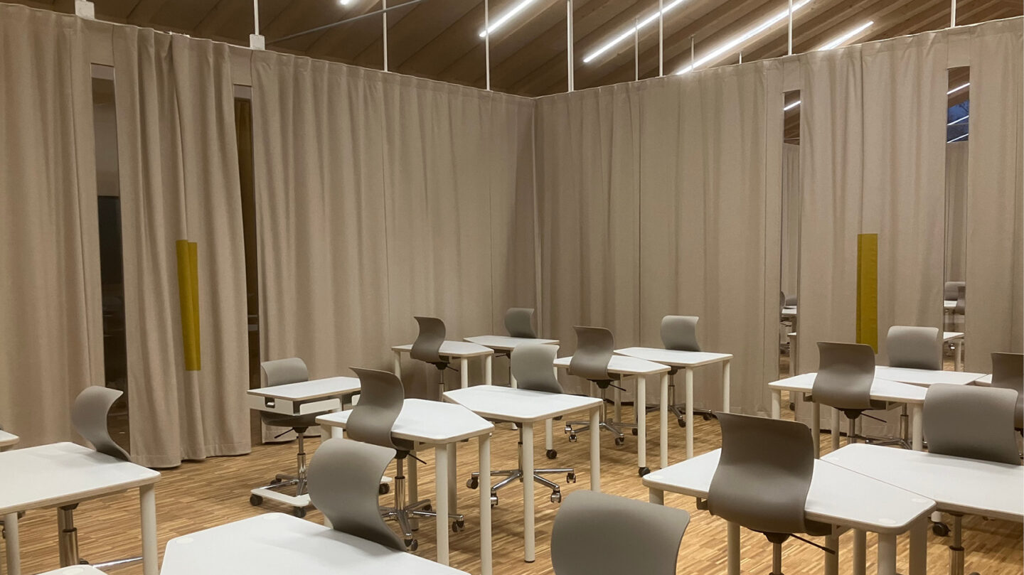 Sound Curtain-OFFICE-Window1