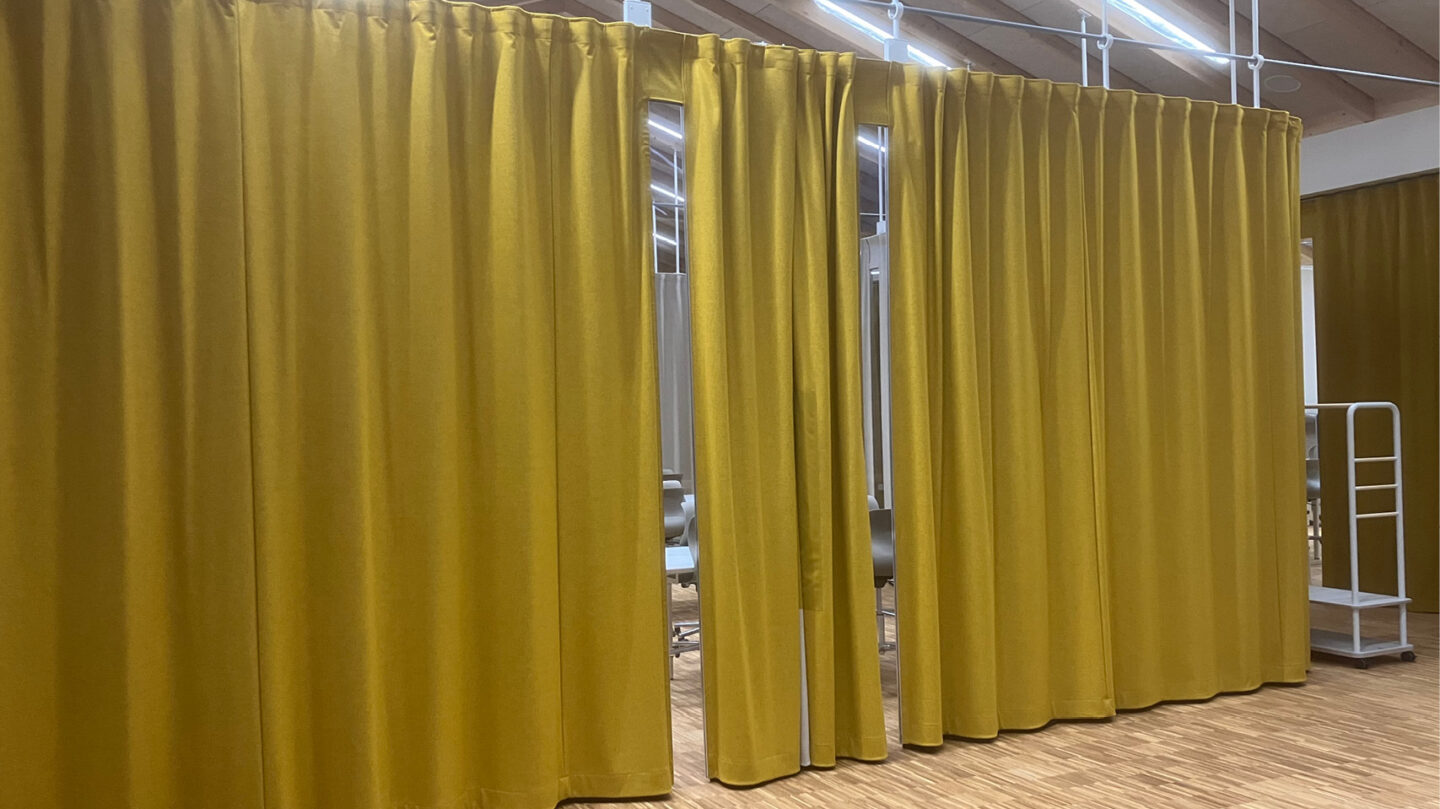 Sound Curtain-OFFICE-Window2